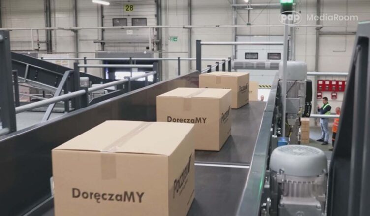 Poczta Polska uruchamia pod Radzyminem swój największy i najnowocześniejszy kompleks logistyczny
