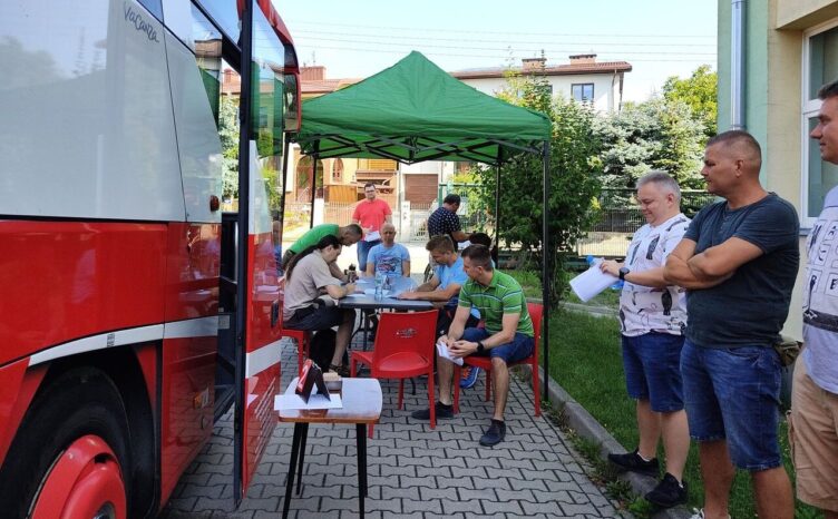 Zielonka - Klub HDK "Krzyś" zebrał 19 litrów krwi