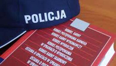 ZNĘCAŁ SIĘ NAD KONKUBINĄ