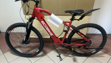 POLICJA SZUKA WŁAŚCICIELI ROWERÓW