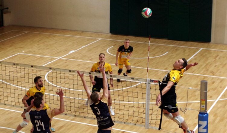 Kolejna pięciosetowa bitwa Huraganu Wołomin