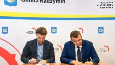 Radzymin - Umowa na rozbudowę ul. kpt. Rogowskiego i ul. Strażackiej w Mokrem podpisana