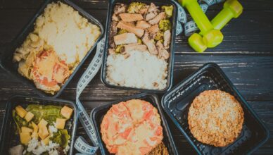 Catering Dietetyczny a Dieta Pudełkowa