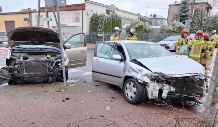 Zmiana pierwszeństwa na skrzyżowaniu ulic Jana Pawła II z Orszagha w Kobyłce