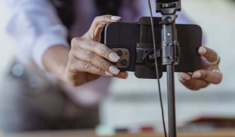 INTYMNY WIDEO CZAT ZAKOŃCZYŁ SIĘ SZANTAŻEM