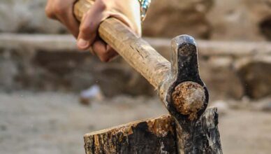 Miał zaatakować kolegę siekierą. Nie była to prawda...