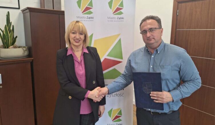 Ząbki - umowa na budowę środkowego odcinka ul. Szwoleżerów