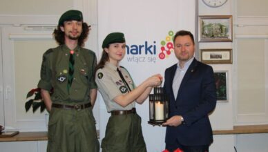 Marki - przekazanie "Światełka Betlejemskiego"