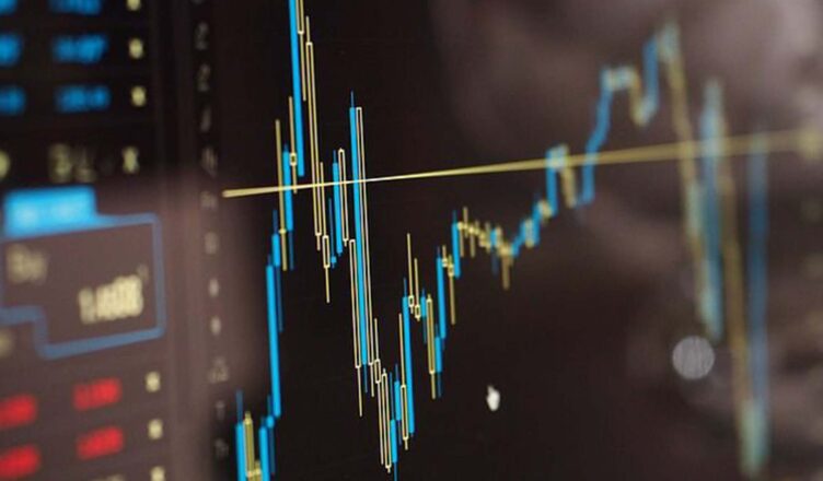 Internetowa oferta szybkiego i łatwego zysku zachęca do zainwestowania pieniędzy? 64-latka straciła ponad 81 tys. zł