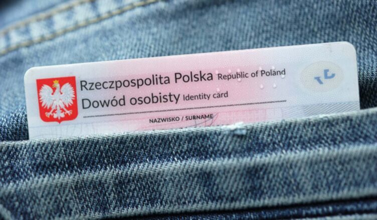 28 grudnia skrócony czas przyjmowania wniosków o dowód osobisty w Urzędach