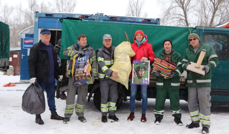 Finał akcji „Ciepły Paluch”. Schronisko zaopatrzone w dziesiątki koców i ręczników!