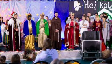 Ząbki - Orszak Trzech Króli i wspólne kolędowanie