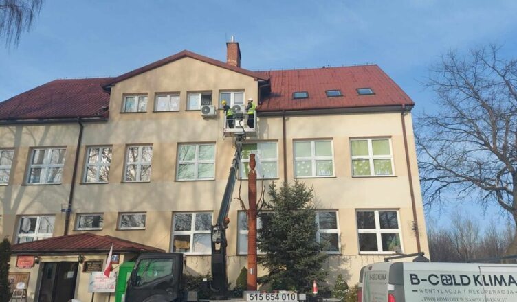 Tłuszcz - remonty podczas ferii w szkołach