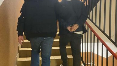Areszt i dwa dozory za rozbój