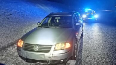 Pijany, bez uprawnień do kierowania, spowodował kolizję i uciekł z miejsca. W pobliżu byli wyszkowscy policjanci