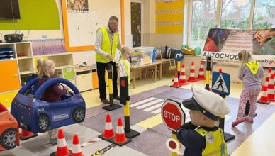 Marki - bezpieczeństwo w ruchu drogowym z autochodzikiem