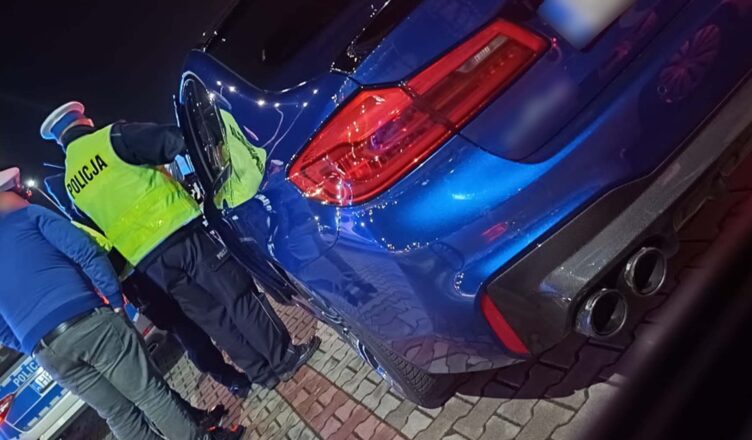 Udaremnione nielegalne wyścigi - kolejne działania stołecznych policjantów
