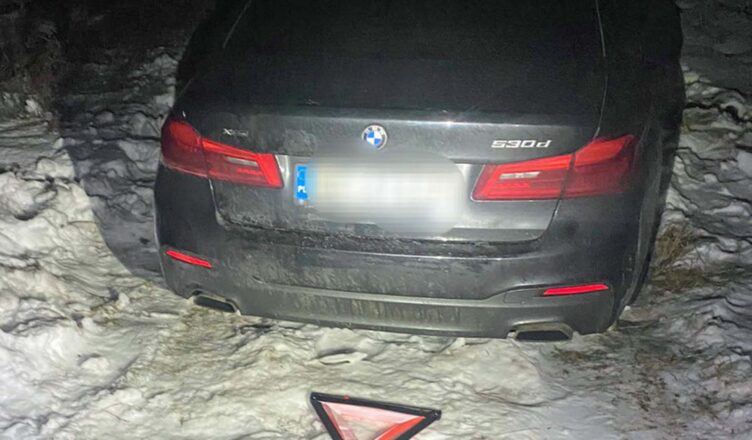 Policjanci odzyskali skradzione bmw