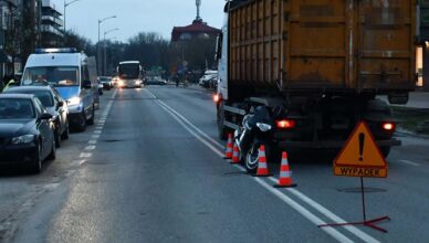 Wypadek z udziałem motocyklisty
