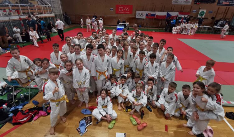 Nasi zawodnicy na turnieju w Żylinie