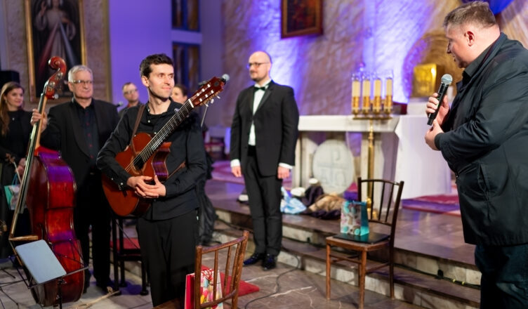 Marki - Koncert Pasyjny w Pustelniku