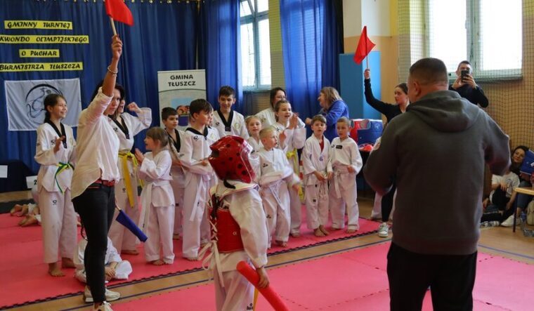 Gminny turniej taekwondo olimpijskiego o Puchar Burmistrza Tłuszcza