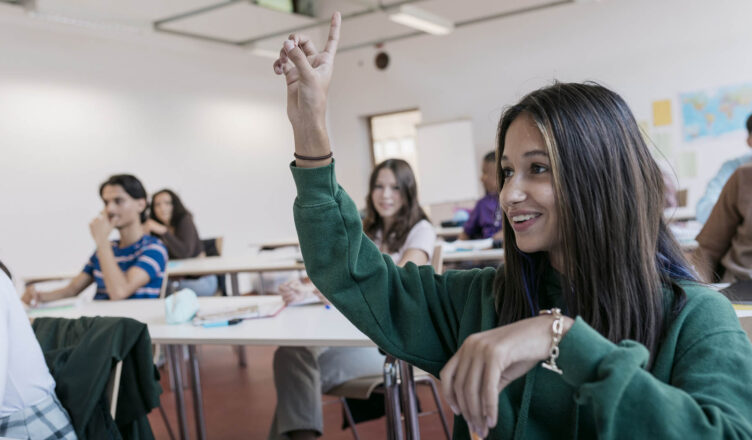 Nabór na stypendia dla uczniów z Warszawy i okolic