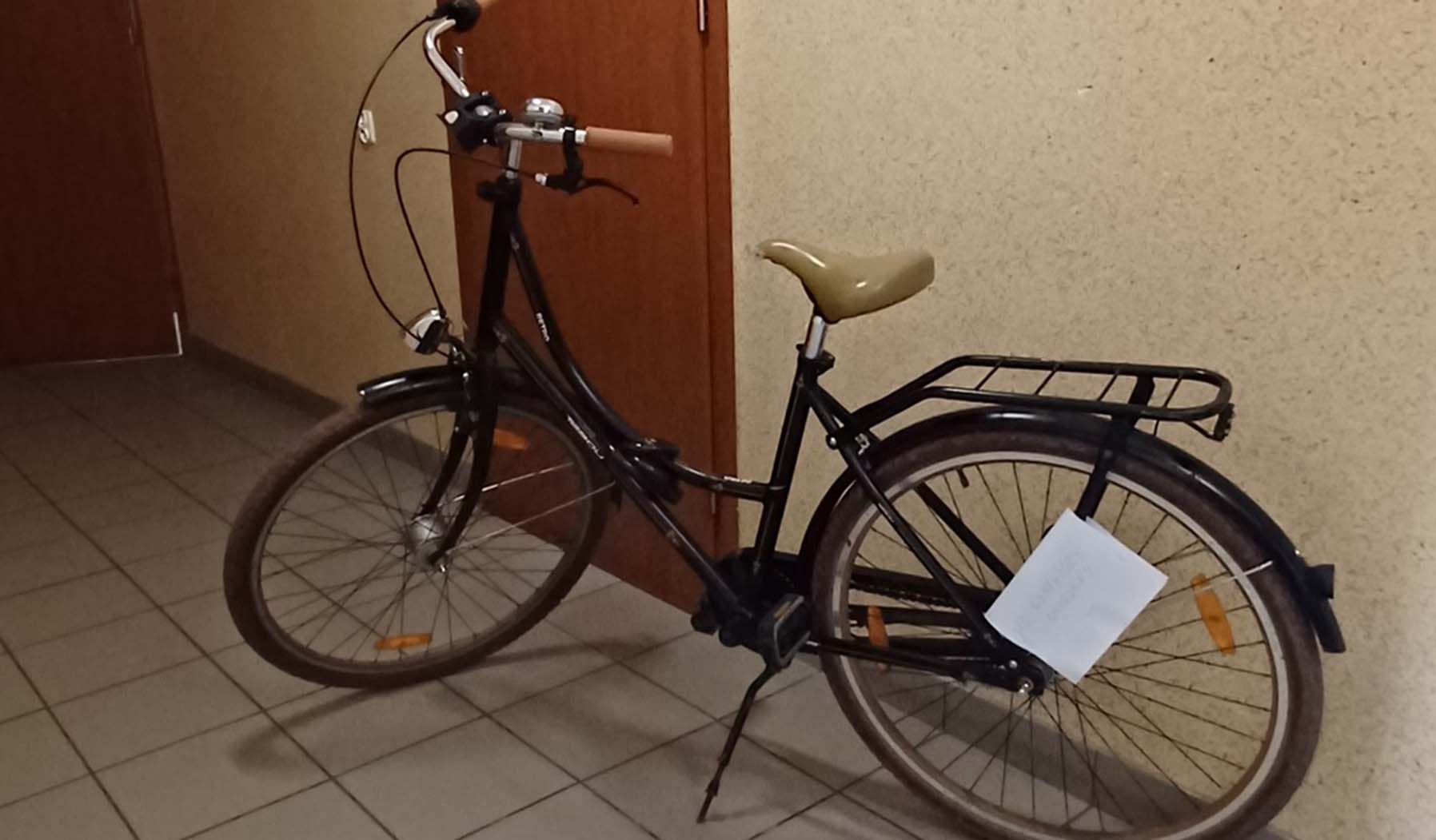 Najpierw ukradli rower, a potem sprzedali go w lombardzie.