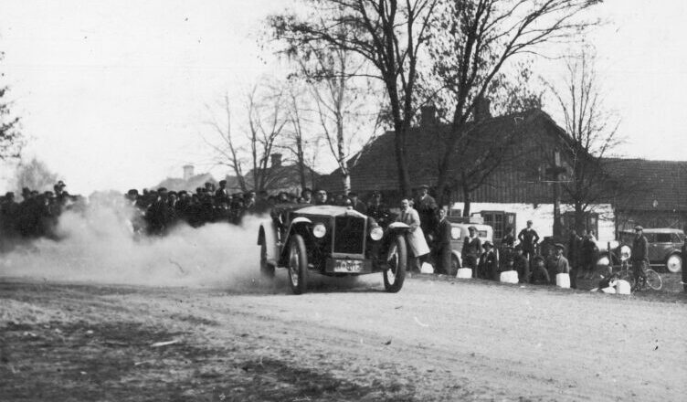 Po 102 latach rajd samochodowy wraca do Marek