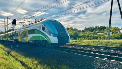 Koleje Mazowieckie z ofertą na długi weekend