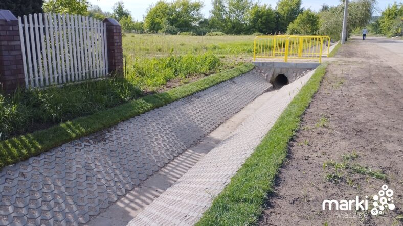 Marki - rów jak nowy