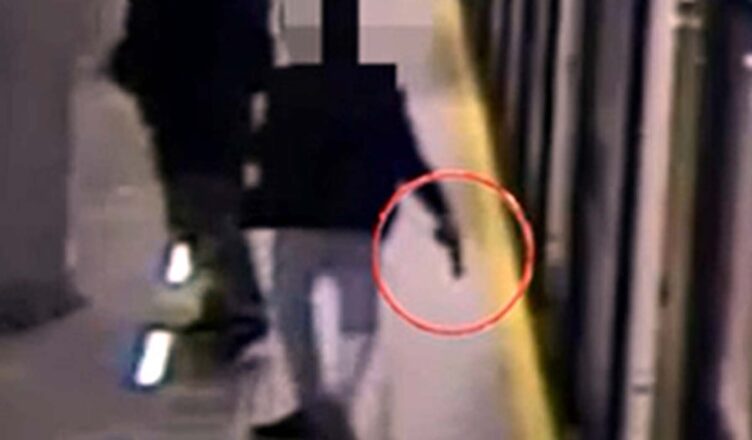 Podejrzany o brutalny atak w metrze z użyciem pistoletu pneumatycznego tymczasowo aresztowany