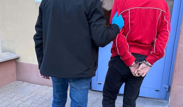 Odpowie za przywłaszczenie samochodu