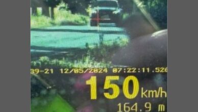 Pędził 150 km/h. Szaleńcza jazda przerwana przez drogówkę.