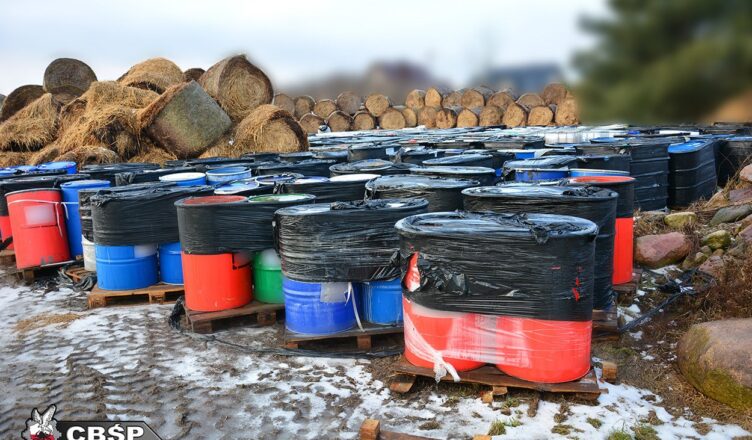 Nielegalnie składowali około 70 tys. ton niebezpiecznych odpadów