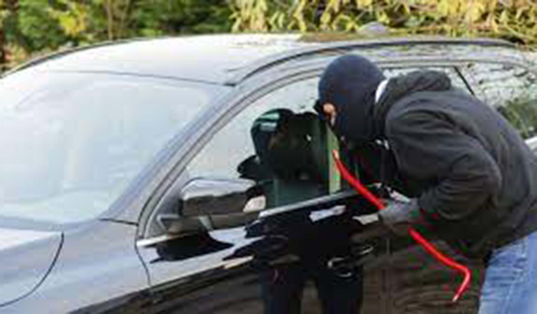 Tymczasowy areszt dla sprawcy kradzieży samochodu