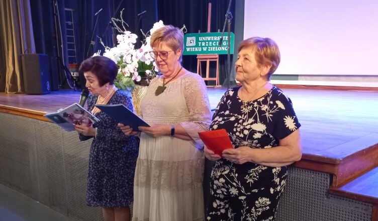 Zielonka - Jubileusz 20-lecia Uniwersytetu Trzeciego Wieku