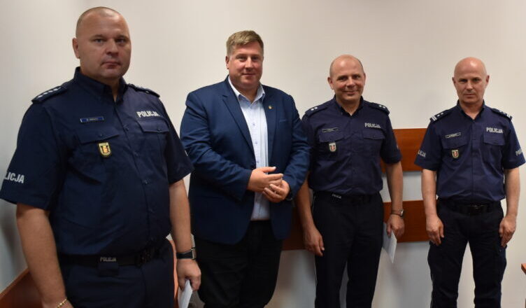 Zmiany kadrowe w Komisariacie Policji w Markach