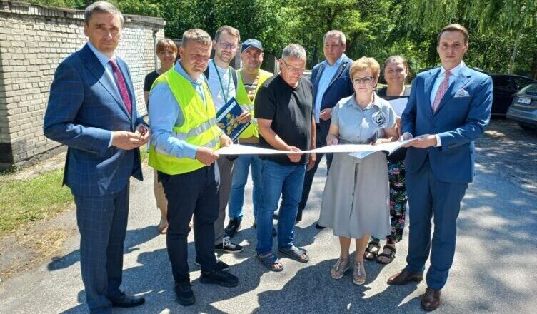 Zielonka - wykonawca drogi w osiedlu Poligon rozpocznie prace w lipcu