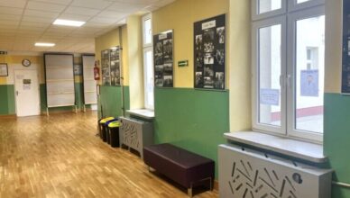 Zielonka - wakacyjne remonty w szkołach i przedszkolach