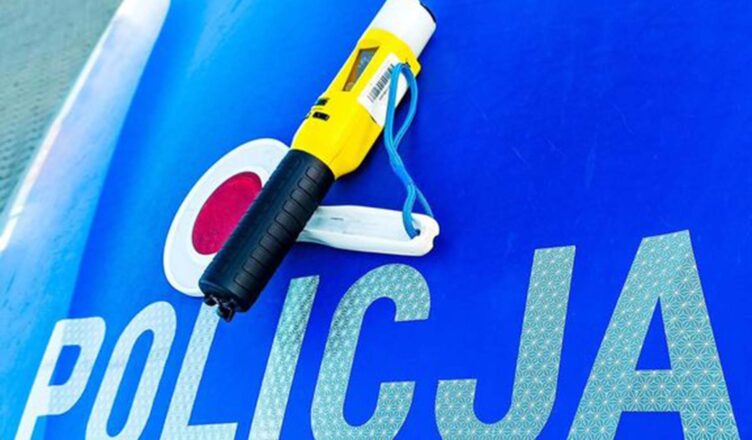 Spowodowała kolizję i odjechała. Była nietrzeźwa.