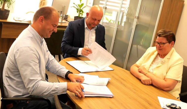 Marki - modernizacja Orlika przy ul. Stawowej