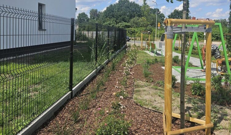 Ząbki - Skwer przy ul. Skowronka odebrany i gotowy do użytkowania