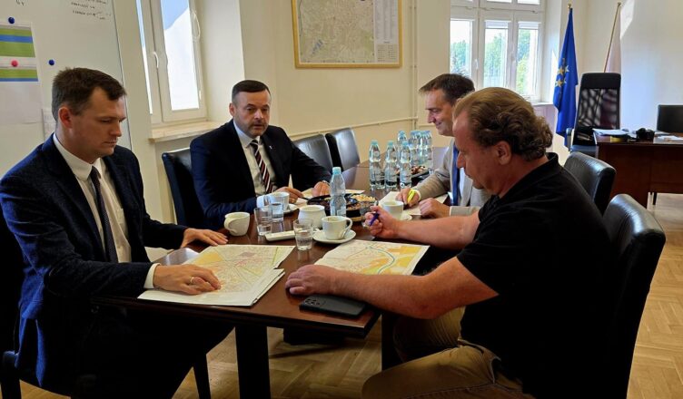 Od pomysłu do działania: spotkanie w UM Kobyłka