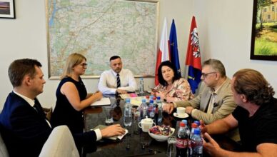 Samorządowcy Powiatu Wołomińskiego i Kobyłki omawiali przyszłe inwestycje