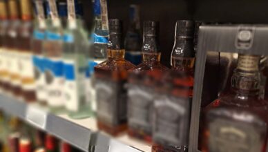 Amator drogich trunków trafił w ręce policjantów