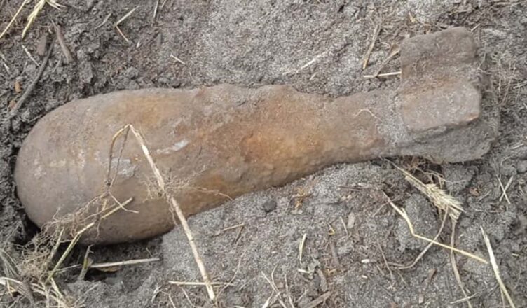 Niewybuch znaleziony podczas prac polowych