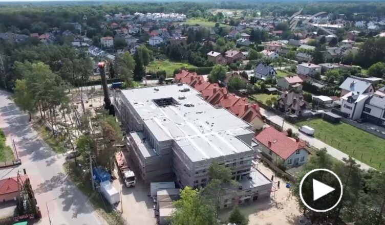 Nowa szkoła w Kobyłce: inwestycja w młode pokolenie