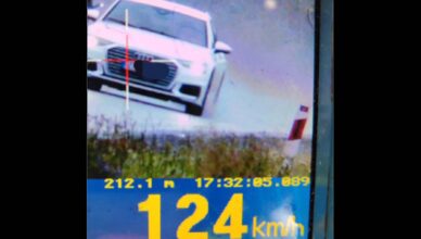 Policjanci z drogówki przerwali niebezpieczną jazdę kierowcy audi