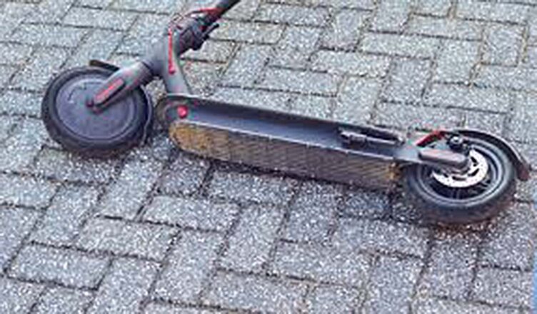 14-latka na hulajnodze elektrycznej potrącona przez osobówkę